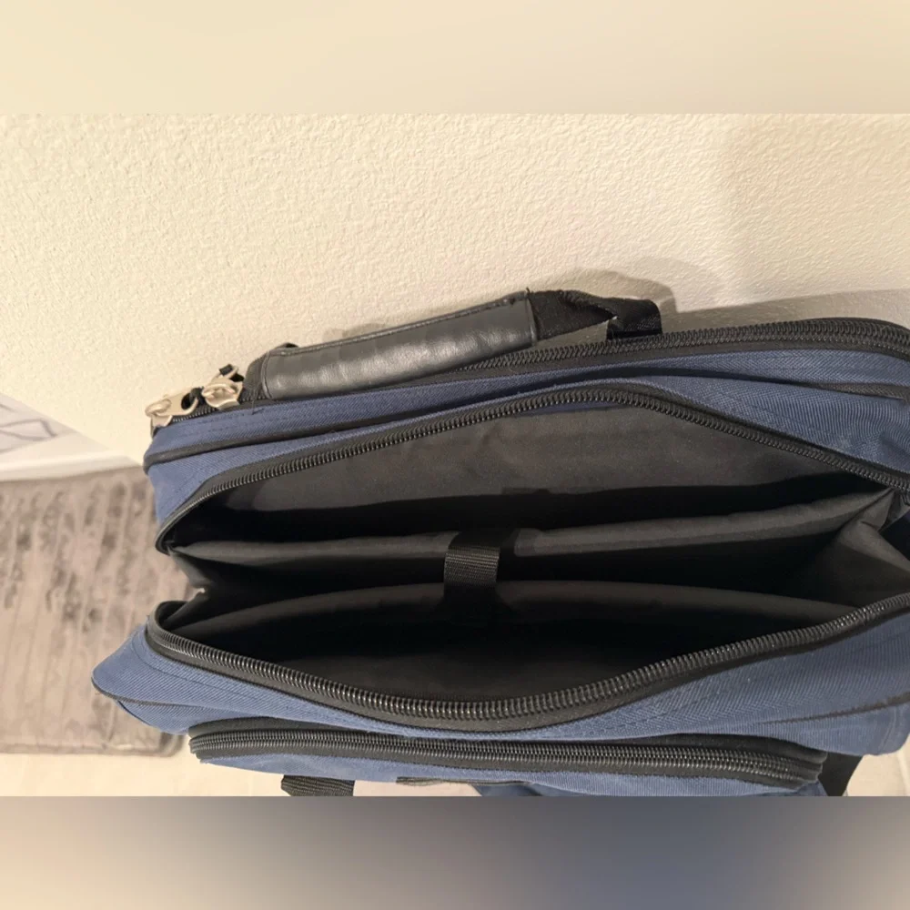 Great Condition! Navy Blue Laptop Bag